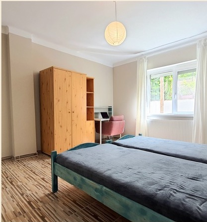 Gidrán — Bedroom